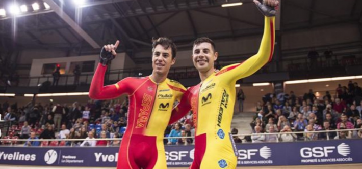 Mora aconsegueix la medalla d'Or a la prova de mádison de la Copa del Món