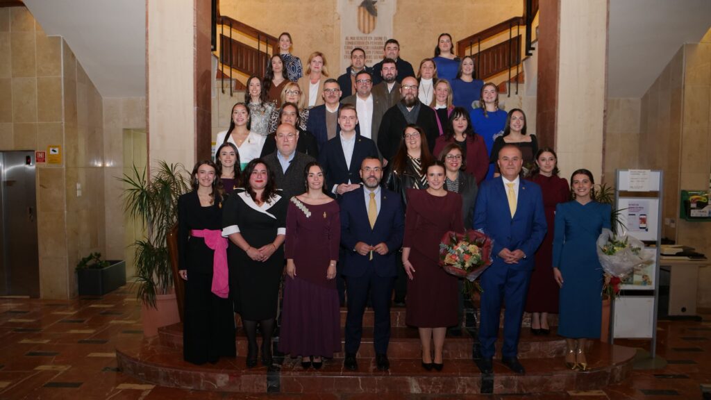 nomenament reina Berta Beteta i les seues dames de les festes 2026