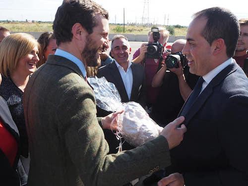 Héctor Folgado i Patricia Ventura donen la benvinguda a Sofía, la seua primera filla