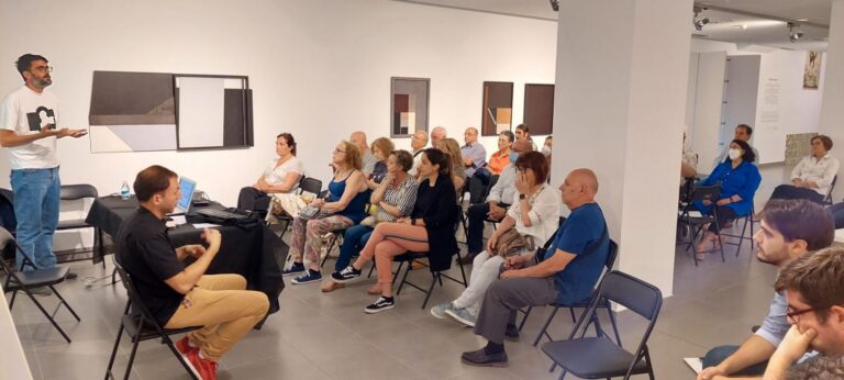 Es celebra la primera reunió per a convertir el Convent, espai d'art en un centre cultural