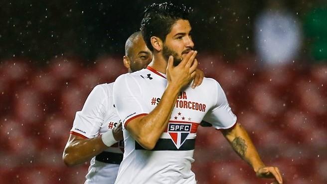 El Villarreal negocia al Brasil el fixatge d’Alexandre Pato