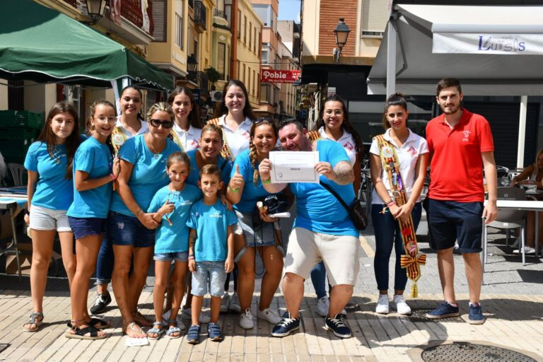 La penya Tramull fa la millor paella de Vila-real en un concurs que ha albergat a més de 2.000 persones