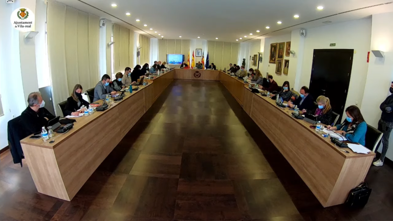 Vila-real condecora a dos agents de la Policia Local per evitar un suïcidi