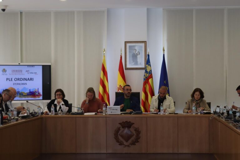 Vila-real reforça les seues demandes davant la Generalitat amb el suport unànime del Ple Municipal
