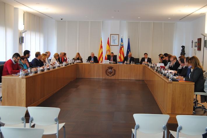 Benlloch demana disculpes a Obiol per haver retirat la moció de modificació l'ús de la zona del Pius XII en l'últim ple