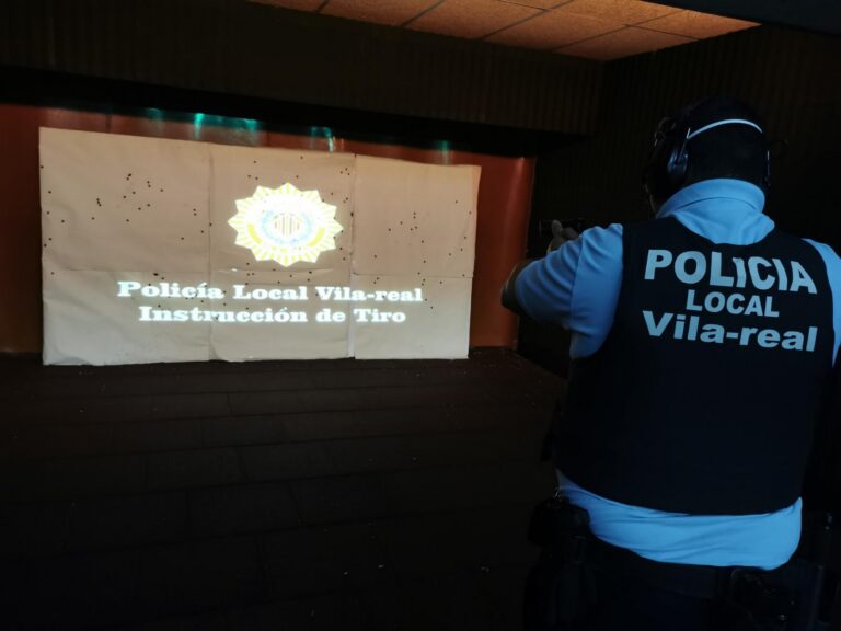 La Policia Local continua amb les seues pràctiques de tir malgrat el coronavirus