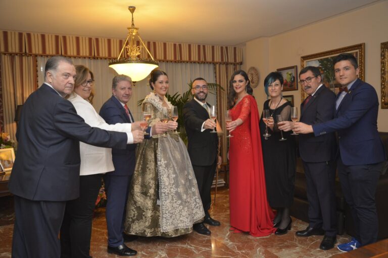 L'Auditori es vesteix de festa per a celebrar el Pregó i la imposició de bandes a la reina i dames de 2018