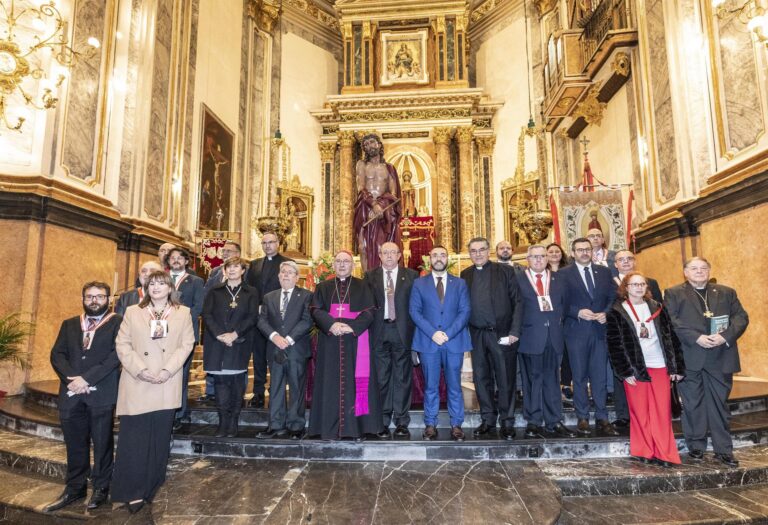 L' església Arxiprestal Sant Jaume de Vila-real celebra el Pregó Diocesà de Setmana Santa