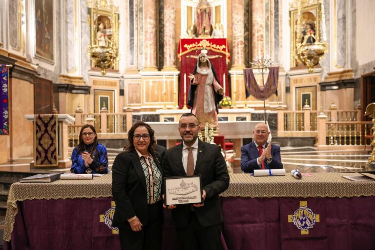 El Pregó, a càrrec de l’alcalde José Benlloch, obri oficialment la Setmana Santa de Vila-real