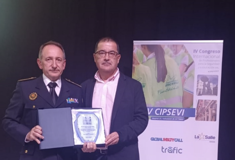 La Policia Local de Vila-real recull el Premi Educa Ciudad Zero