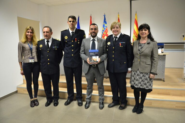 Presentació junt a la UJI del llibre sobre Mediació Policial
