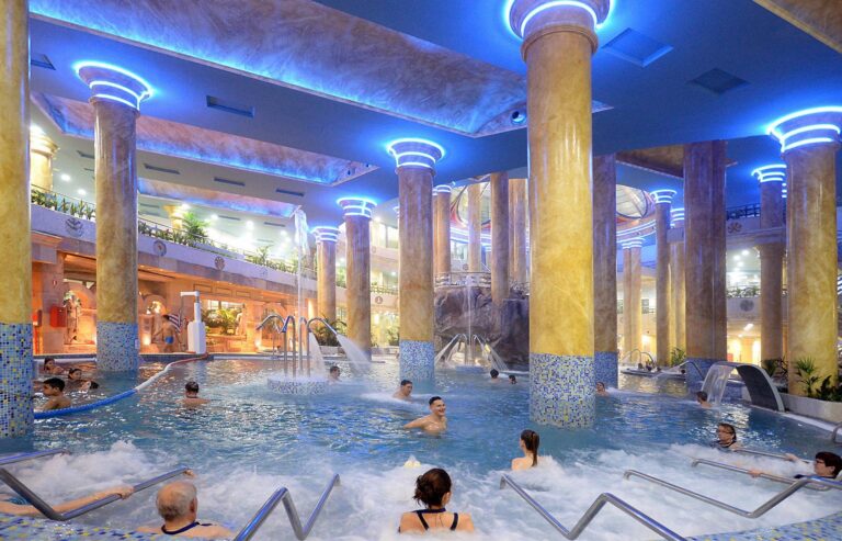 'Dedica't un dia' torna a portar als veïns de Vila-real a gaudir de les instal·lacions de Maria d'Or