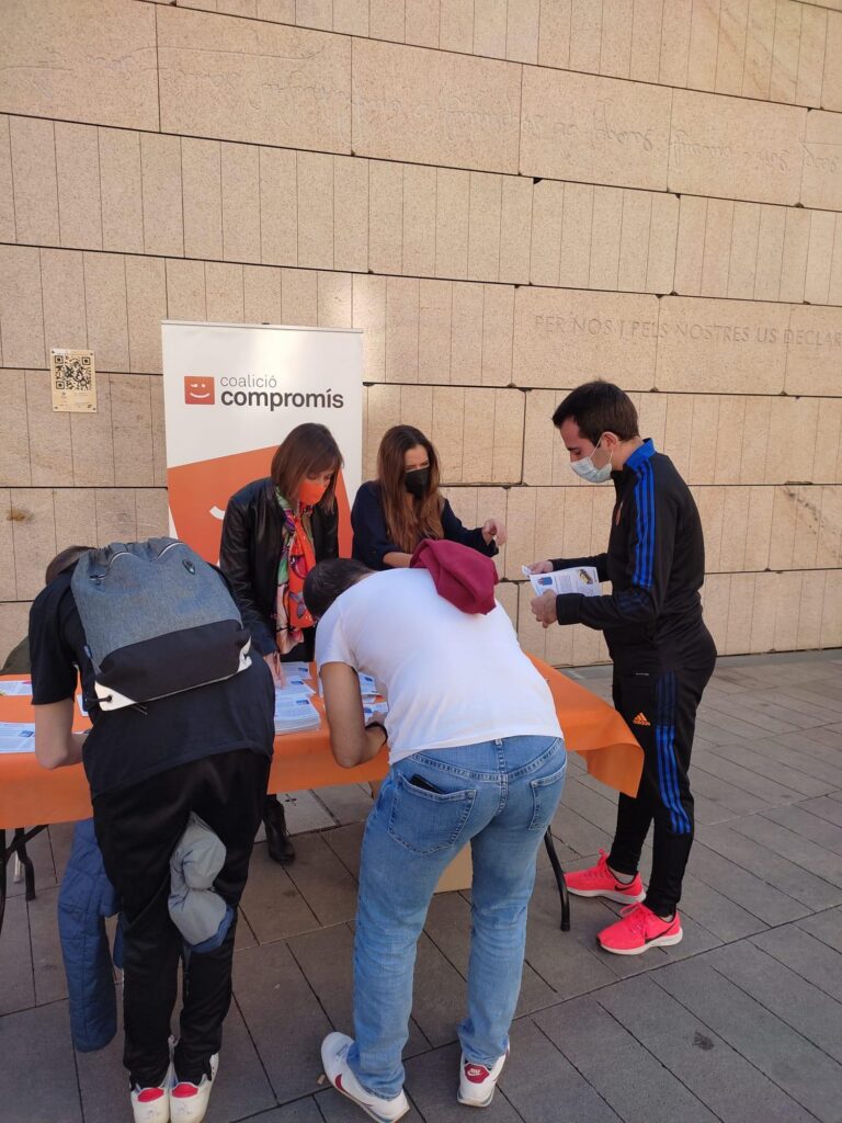 Compromís per Vila-real ix al carrer aquest dimecres per escoltar propostes i queixes