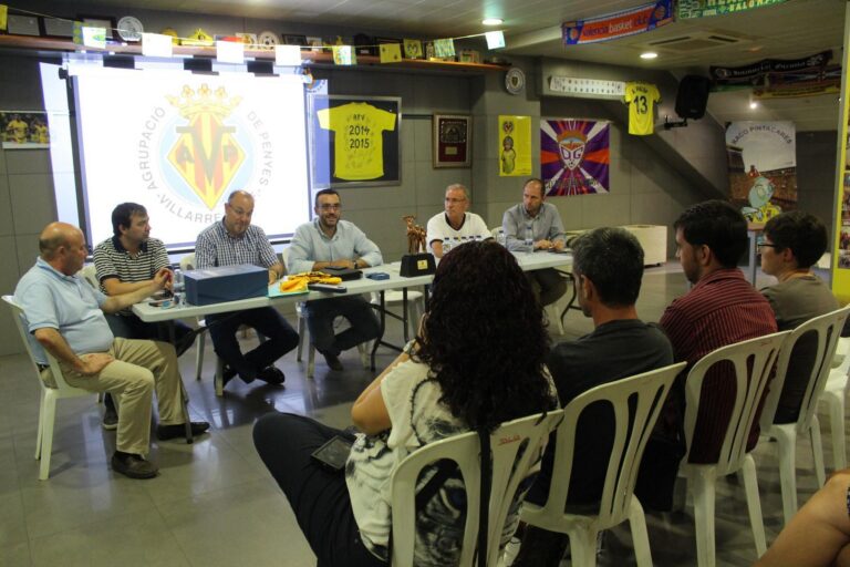 L’AHEFAV i la penya Celtic Submarí inicien el cicle ‘Xerrades del centenari a la Celtic’