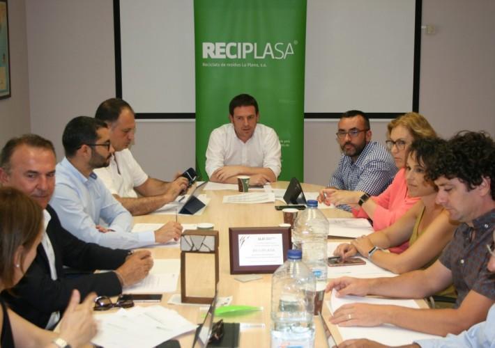 Benlloch: “No podem seguir gastant 6,5 milions en el trasllat del fem que generem a altres províncies”