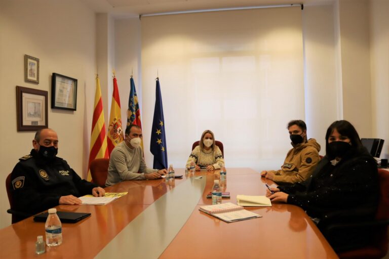 Regidors, Policia Local i els Lluïsos coordinen la matxà de Sant Antoni