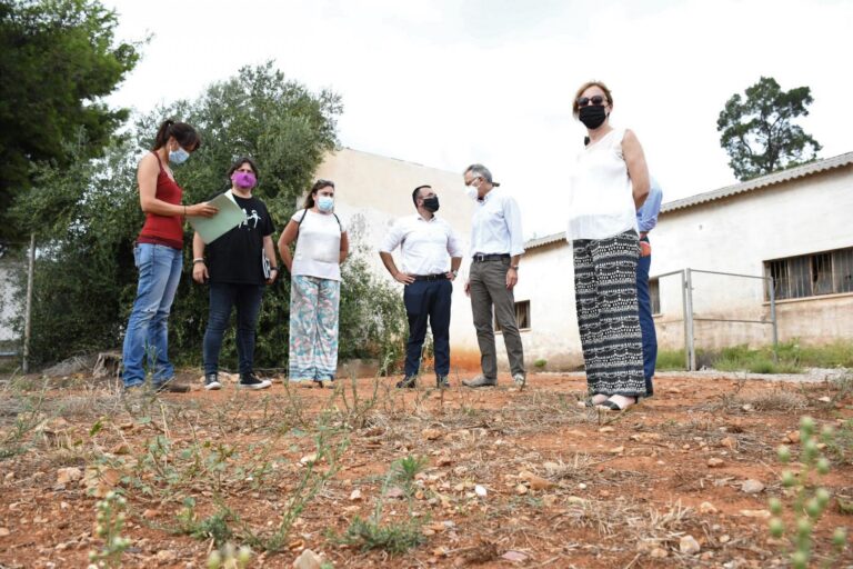Ajuntament i Consell faran de l’estació experimental agrària un centre de referència en l’ámbit de la citricultura 