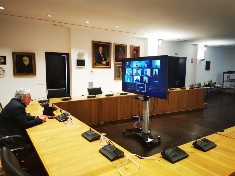 Esports informa a gimnasos i clubs de la posada en marxa de l’oficina d’assessorament d’ajudes del Pla Resistir