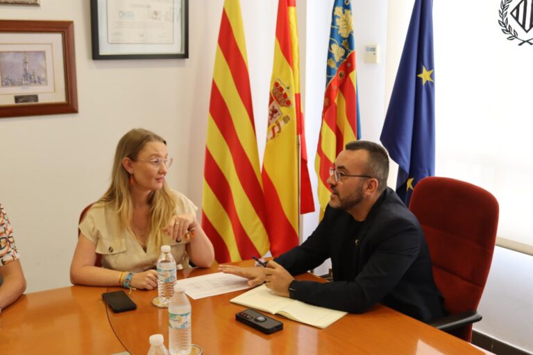 Vila-real debat la nova taxa de residus amb tots els partits