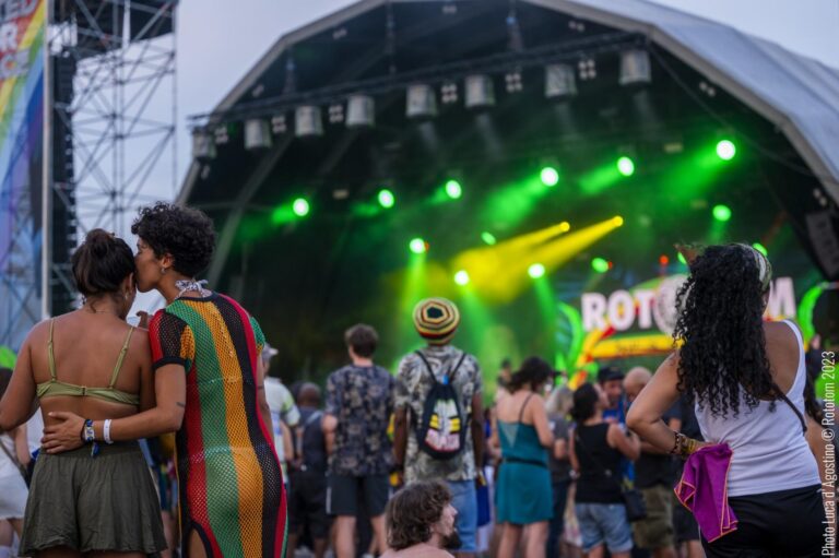 El cicle ‘Diàlegs sense fronteres’ que organitza Rototom i Exodus serà en l’Estadi de la Ceràmica