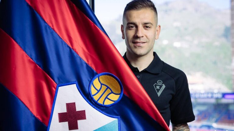 El Villarreal fitxa el lateral dret Rubén Peña (Eibar) per a cinc temporades