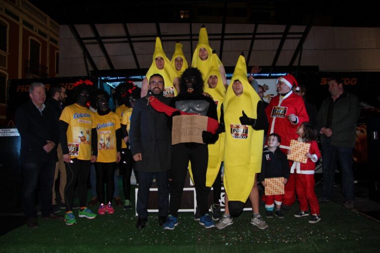 Un miler d'atletes participen en la VII Edició de la Sant Silvestre