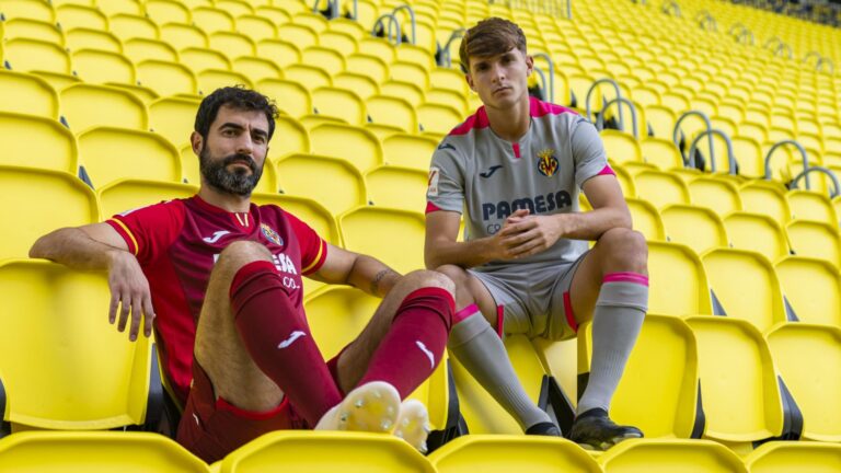 El Villarreal dona a conéixer el segon i tercer equipament de la temporada 2023-24