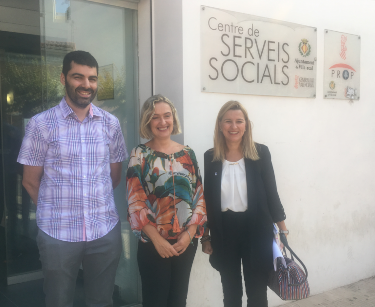 Es presenta a Vila-real el nou model de serveis socials que ha permès contractar 69 professionals a la Plana Baixa