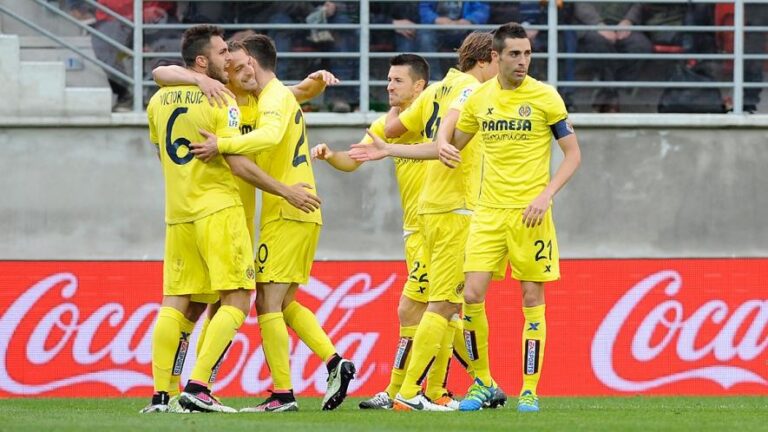El Villarreal ja ‘rossega’ la zona Champions després d’una gran victòria a Ipurúa