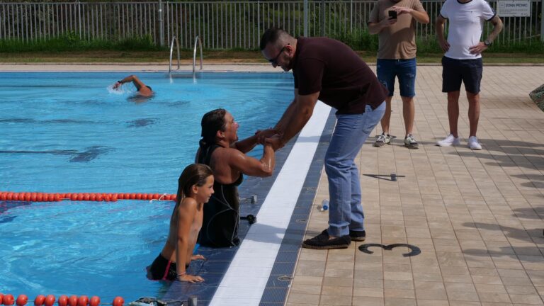 La solemnitat pren les festes de Vila-real amb la missa i processó de la Mare de Déu de Gràcia