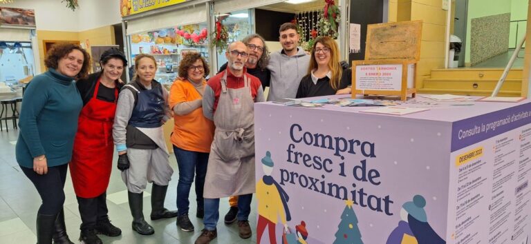 Vila-real culmina la temporada nadalenca amb un emocionant sorteig en el Mercat Central