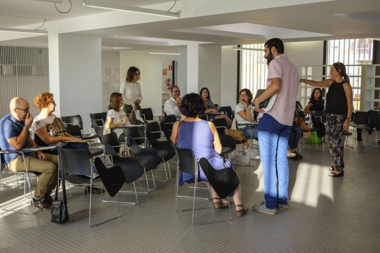 El Pla d'Inclusió i Cohesió Social suma les propostes de tècnics i polítics en un nou taller participatiu