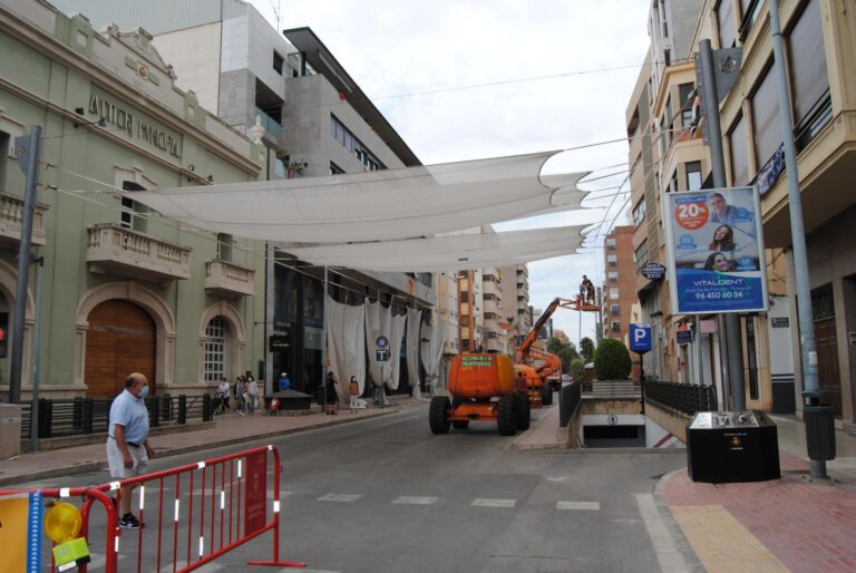 Reobre el trànsit de l’avinguda de la Murà a la circulació de vehicles almenys entre setmana