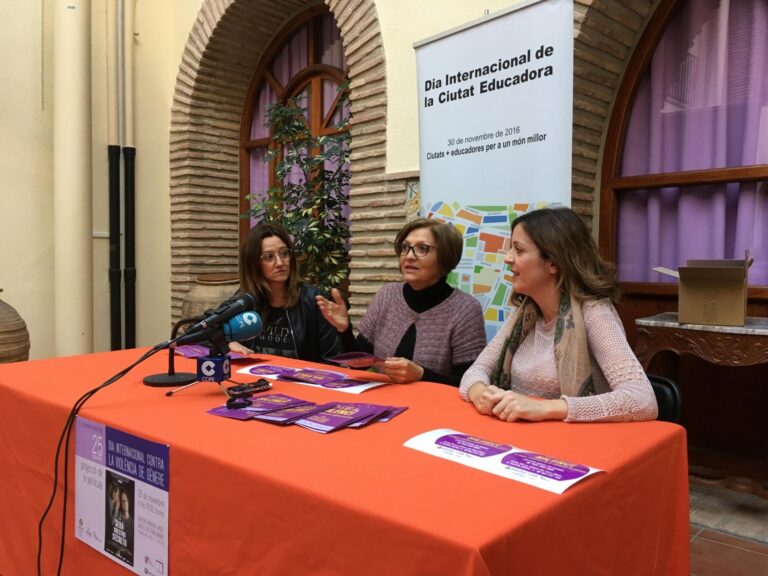 Els comerços locals s’impliquen en la campanya ‘Trenca el silenci’ per a conscienciar sobre el maltractament