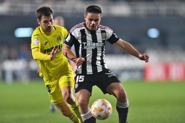 El Villarreal s’exhibeix amb un fantàstic segon temps al Cartagonova (1-5) i aconsegueix els vuitens de la Copa