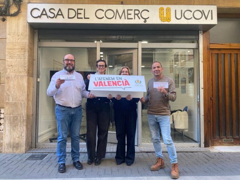 Vila-real impulsa l’ús social del valencià amb el suport del comerç local