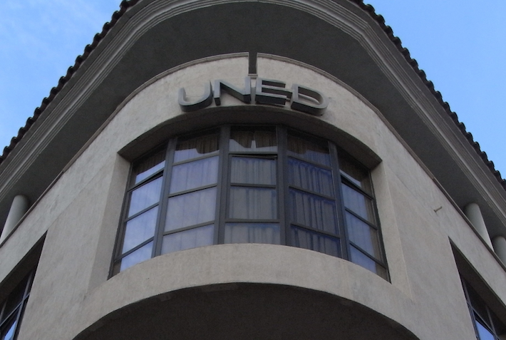 El centre associat a la Uned programa sis ofertes formatives de juny a juliol