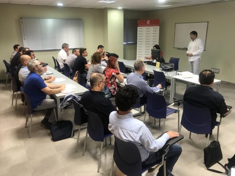 Els membres de Networking de Globalis descobreixen el ‘Transmèdia Storytellings’