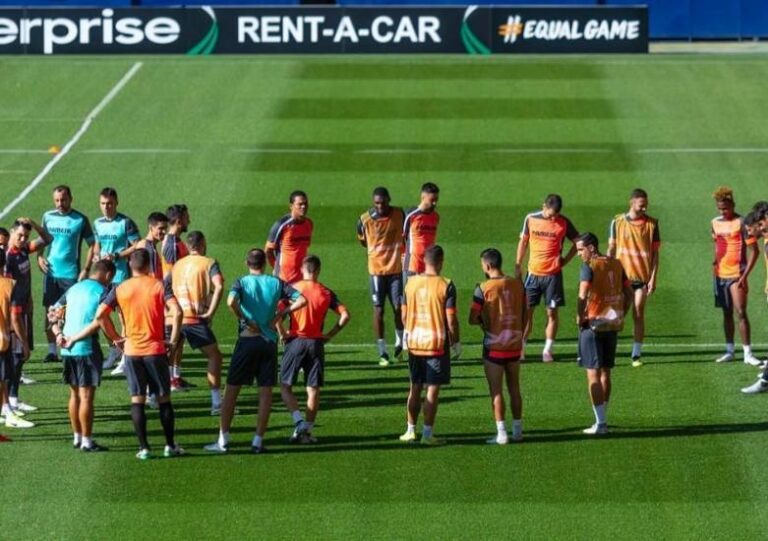 El Villarreal cerca la millor estrena en l'Europa League enfront del Rangers escocés a casa