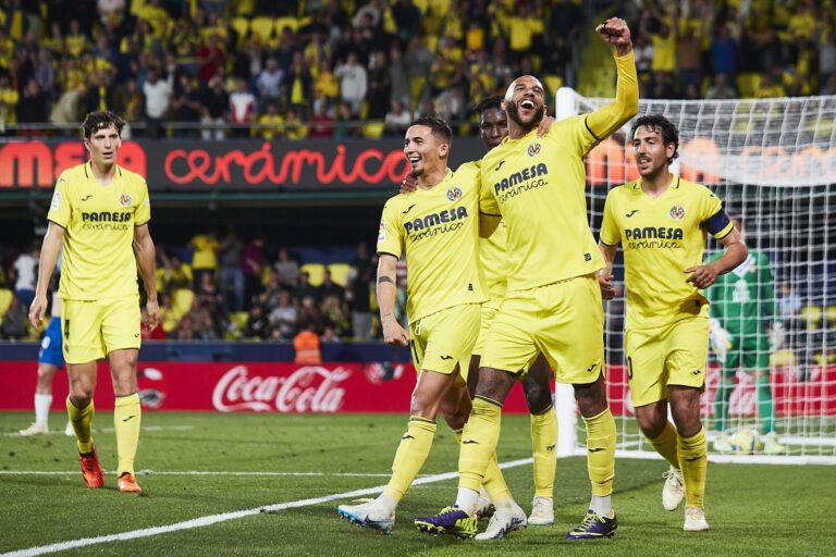 Un efectiu Villarreal li remunta a l’Espanyol i es retroba amb la victòria (4-2)