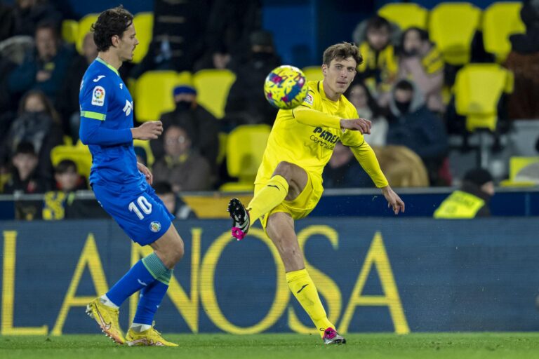 El Villarreal pateix, però guanya al Getafe (2-1)