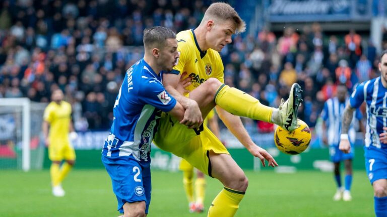 El Villarreal arranca un treballat punt de la seua visita al camp d’un Alabés que va colpejar primer (1-1)