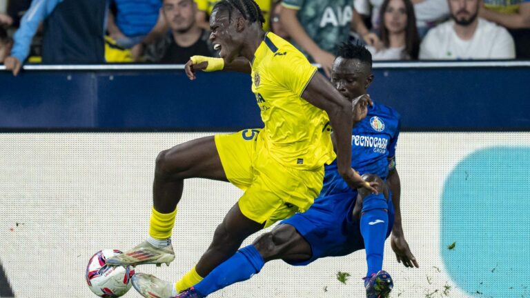 Un rigorós penal en el tram final del xoc li dona un punt a un Getafe molt dur davant el Villarreal (1-1)