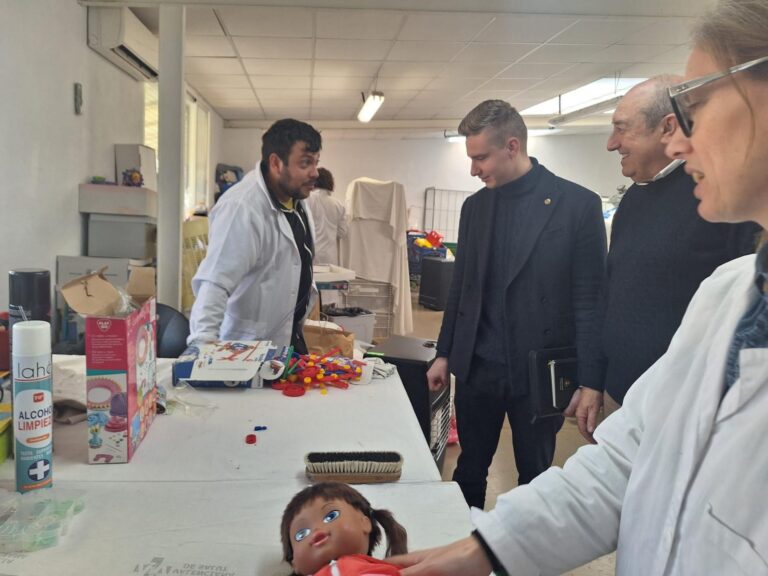 Joventut busca nous projectes d’inserció laboral juvenil junt a la Fundació Tots Units