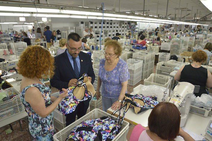 Benlloch felicita a Dolores Cortés pel Premi Nacional a la PIME de la Indústria de la Moda