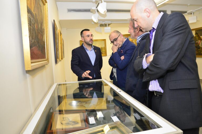 Benlloch proposa convertir la casa de Llorens Poy en centre per a impartir classes magistrals