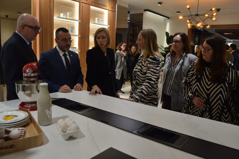 Porcelanosa inverteix 102 millions d'euros per a impulsar el seu creiximent global