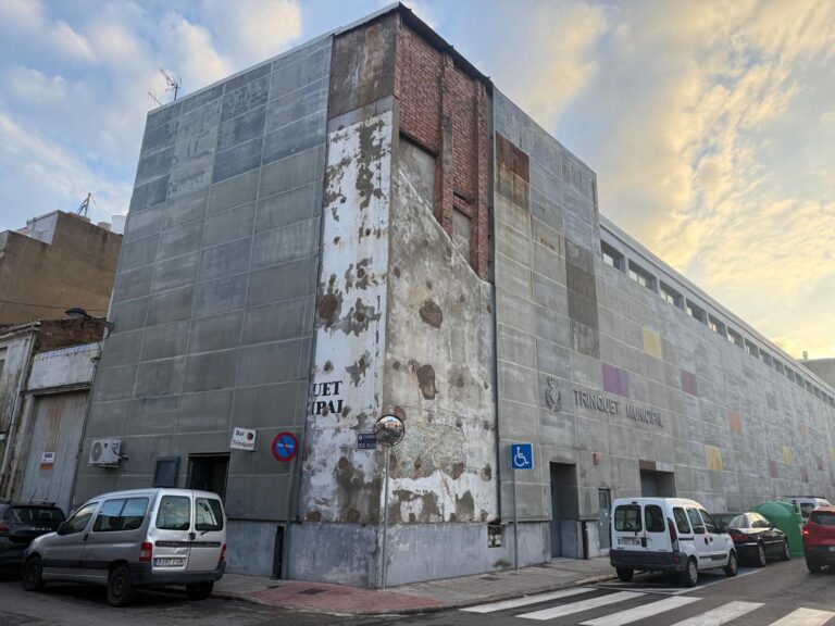 El PP denuncia que PSOE acumula d'un any per a reparar "d'urgència" la façana del Trinquet