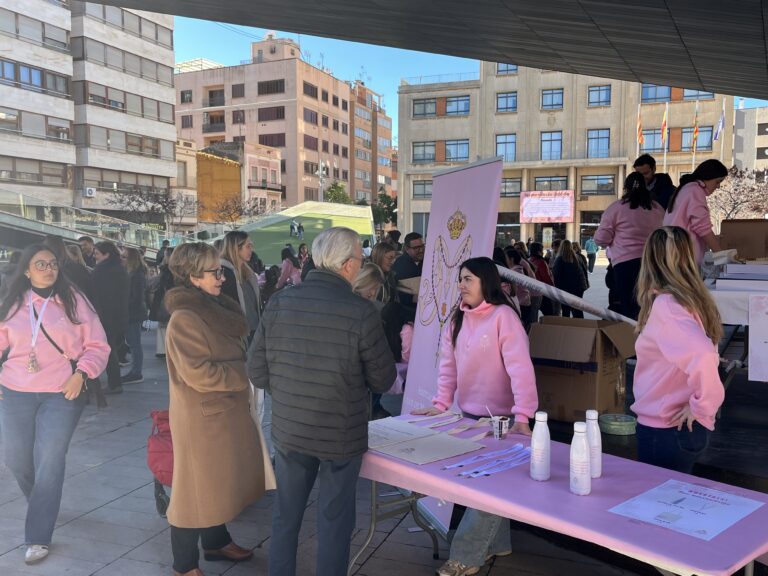 Vila-real acull la XII Xocolatada Solidària Rosariera