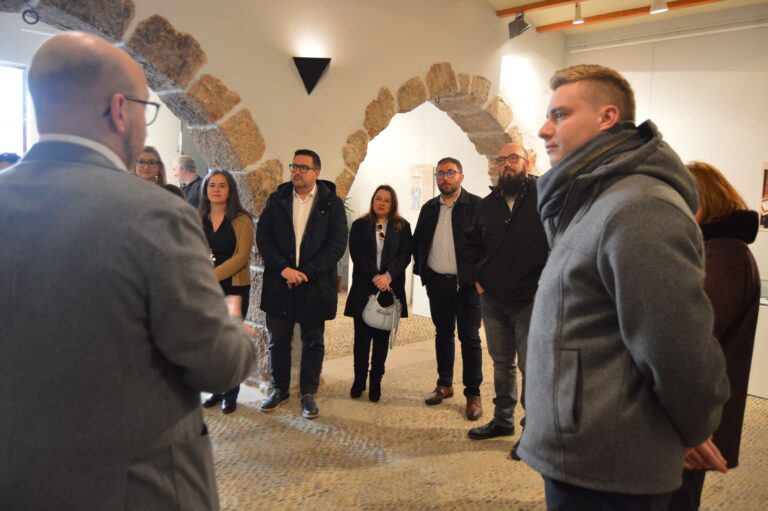 El llegat de Rafael Beltrán Moner, en una exposició